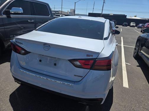 Gray Sky Pearl 2023 Nissan Altima 2.0 SR