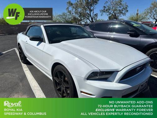 Oxford White 2014 Ford Mustang V6