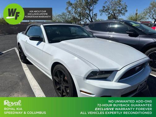 Oxford White 2014 Ford Mustang V6