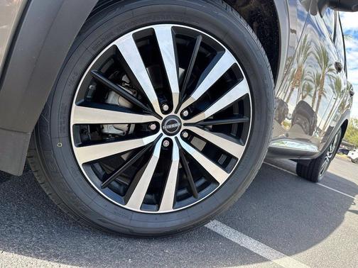 Baja Storm 2024 Nissan Pathfinder Platinum