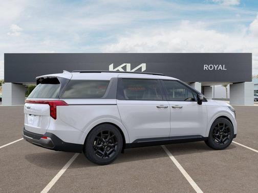 Snow White Pearl 2027 Kia Carnival SX