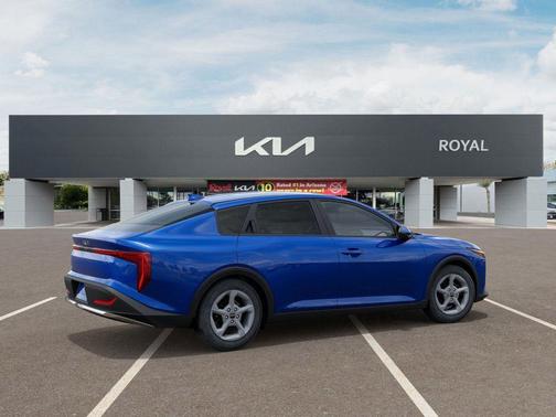 2025 Kia K4 LX