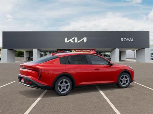 2025 Kia K4 LXS