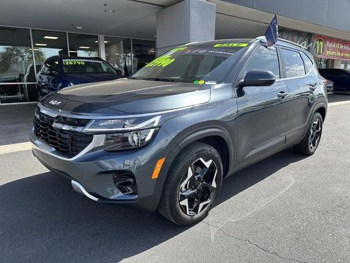 2025 Kia Seltos EX