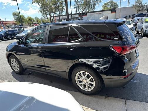 2023 Chevrolet Equinox LS