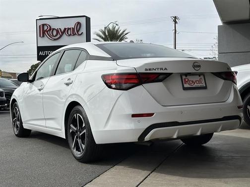 2024 Nissan Sentra SV