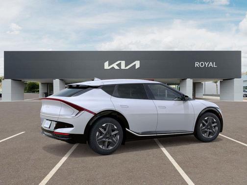 2025 Kia EV6 Light