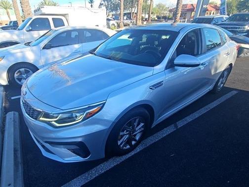 2020 Kia Optima LX