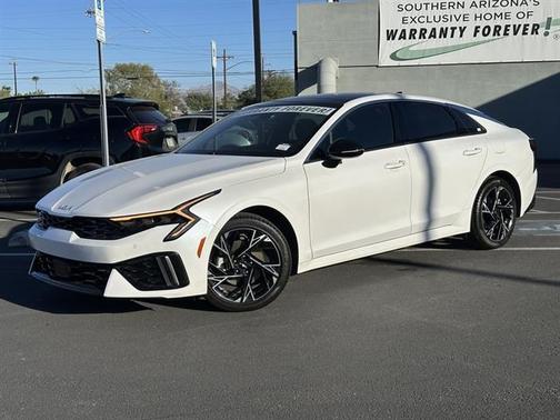 2025 Kia K5 GT-Line