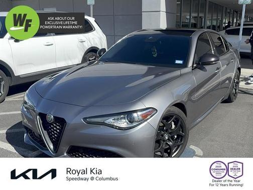 2021 Alfa Romeo Giulia Base