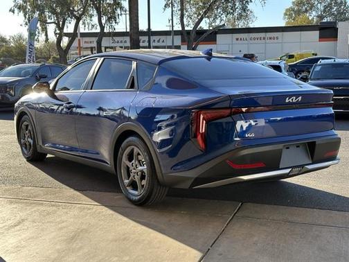 2025 Kia K4 LX