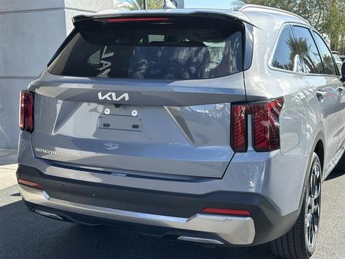 2024 Kia Sorento SX