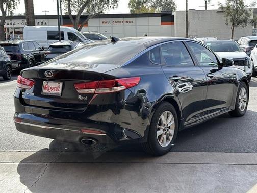 2017 Kia Optima LX