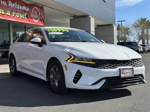 2022 Kia K5 LXS