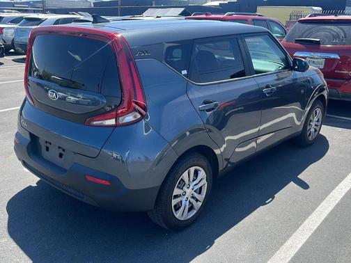2022 Kia Soul LX