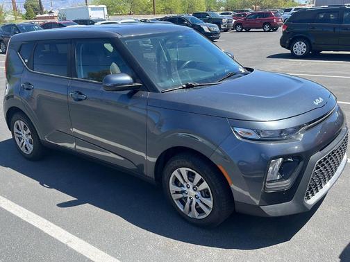 2022 Kia Soul LX
