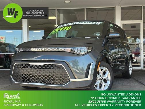 Gray 2025 Kia Soul LX