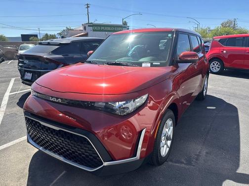 Orange 2025 Kia Soul LX