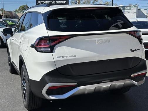 2025 Kia Sportage Hybrid EX