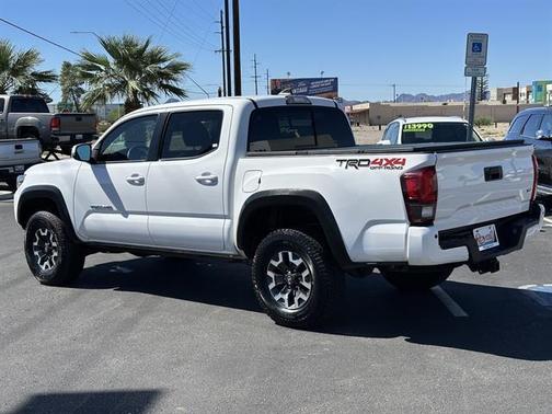 2018 Toyota Tacoma SR