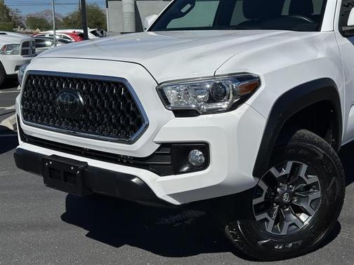 2018 Toyota Tacoma SR