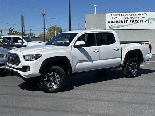 2018 Toyota Tacoma SR