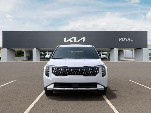 Snow White Pearl 2026 Kia Carnival EX