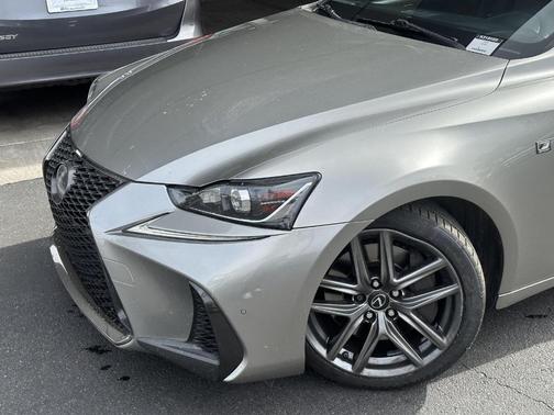 2018 Lexus IS 300 Base