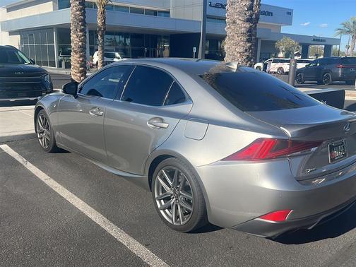 2018 Lexus IS 300 Base