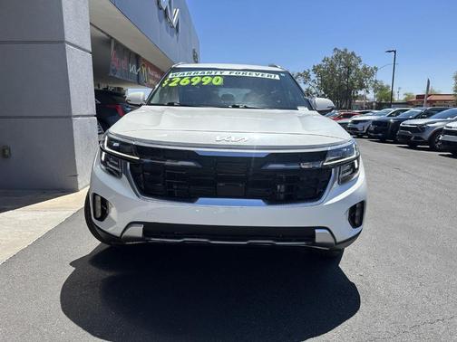 2024 Kia Seltos SX