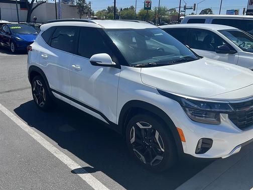 2024 Kia Seltos SX