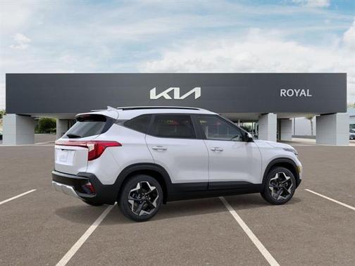 Snow White Pearl 2026 Kia Seltos S