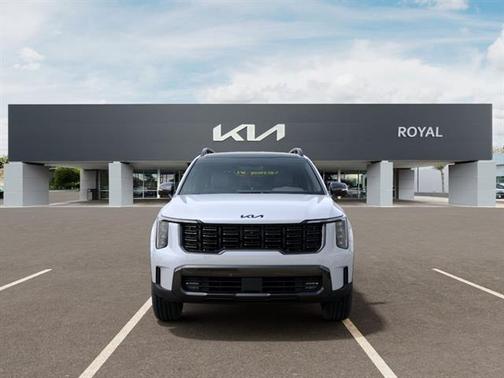 Glacial White Pearl 2026 Kia Sorento X-Line SX Prestige