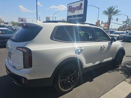 White Pearl 2024 Kia Telluride SX X-Line