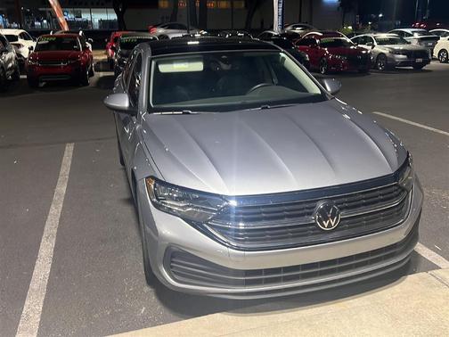 2023 Volkswagen Jetta 1.5T SE