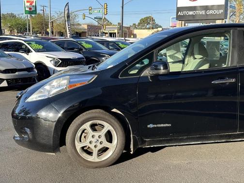 2013 Nissan Leaf SV