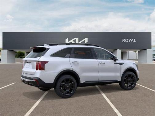 Glacial White Pearl 2026 Kia Sorento X-Line EX