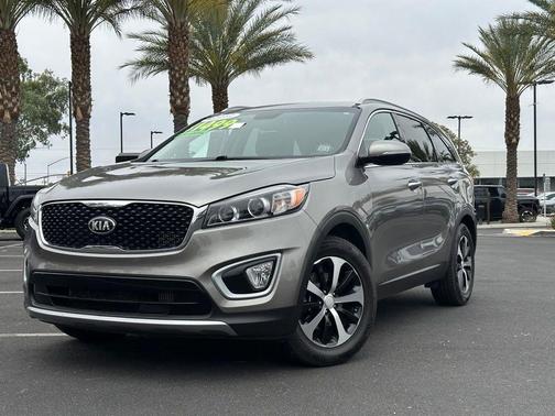 Titanium Silver 2018 Kia Sorento EX