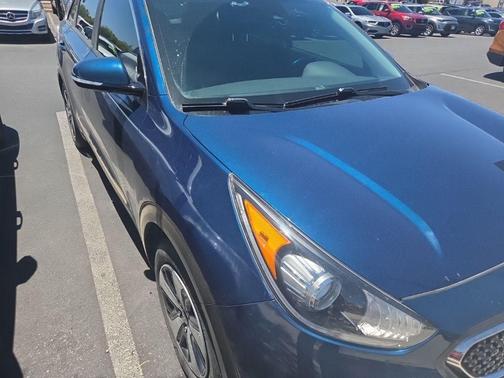 Deep Cerulean 2018 Kia Niro EX