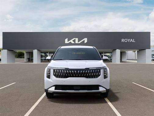 White Pearl 2026 Kia Carnival LX