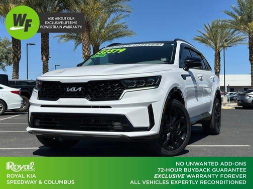 White Pearl 2023 Kia Sorento SX