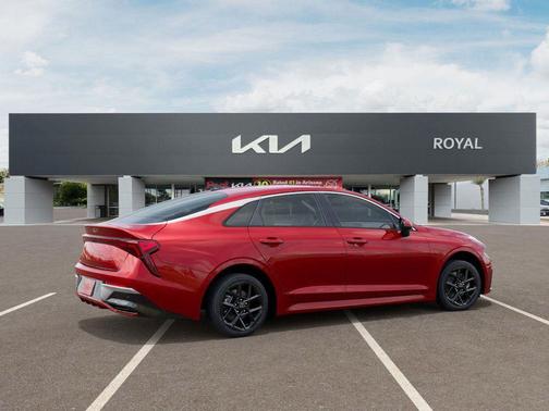 2025 Kia K5 LXS