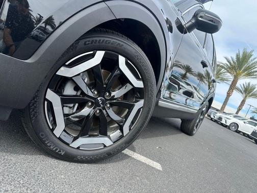Ebony Black 2025 Kia Telluride S