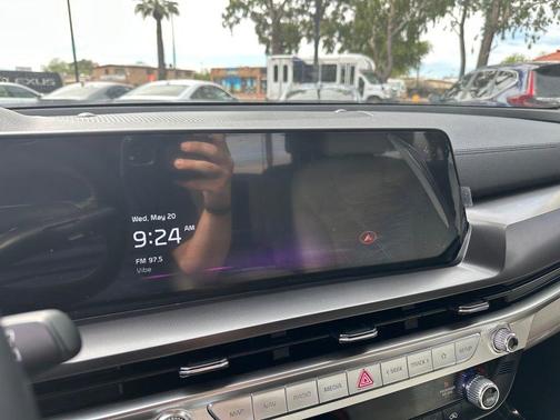 Ebony Black 2025 Kia Telluride S