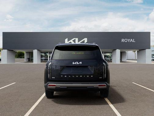 Metal 2027 Kia Telluride EX