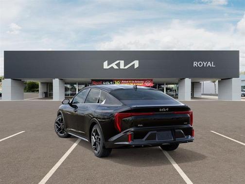 2025 Kia K4 GT-Line