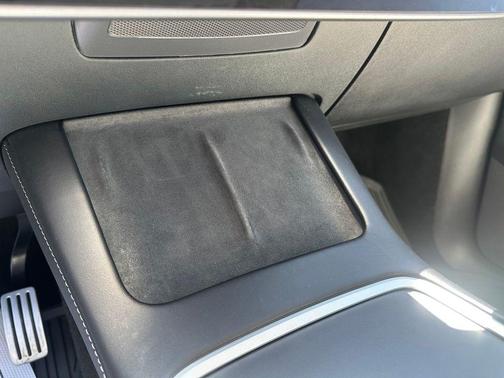 White 2022 Tesla Model Y Performance