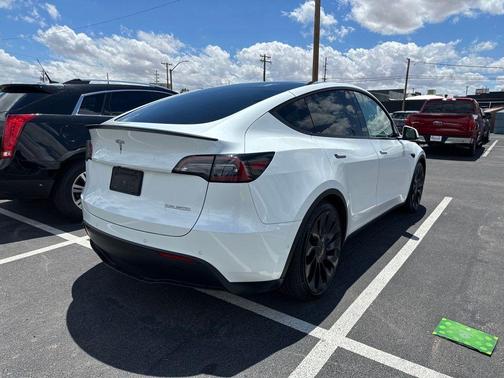 White 2022 Tesla Model Y Performance