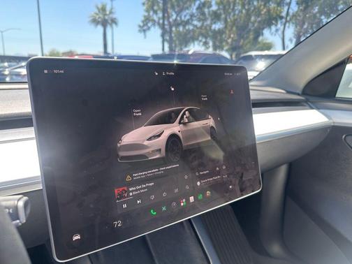 White 2022 Tesla Model Y Performance