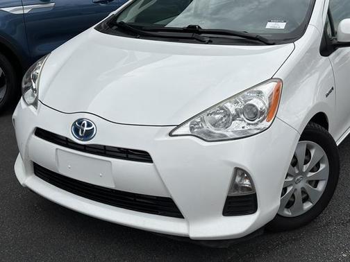 2013 Toyota Prius c One
